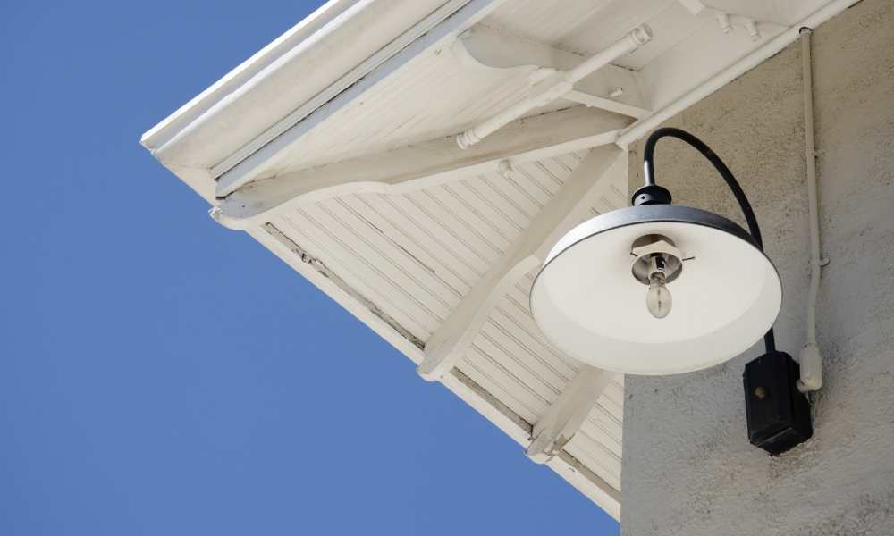 How to Replacement an Outdoor Light