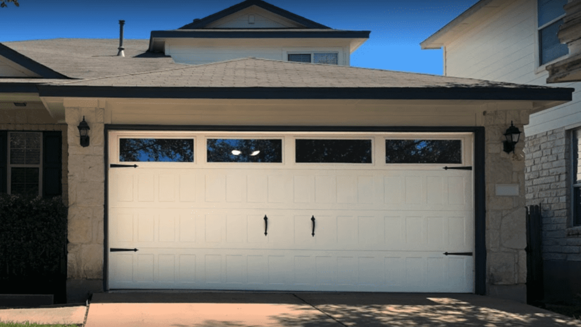 Garage Doors for Residential Residence