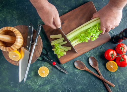 5 Reasons Why You Should Always Sharpen Your Knife